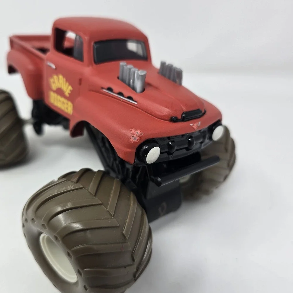 Monster Jam Grave Digger Red Truck‎  Diecast